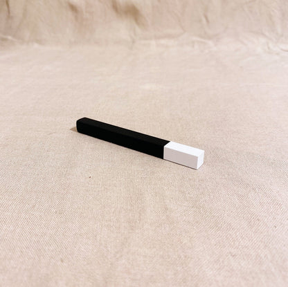 TSUBOTA PEARL - Queue Matte Black/White Petrol Lighter